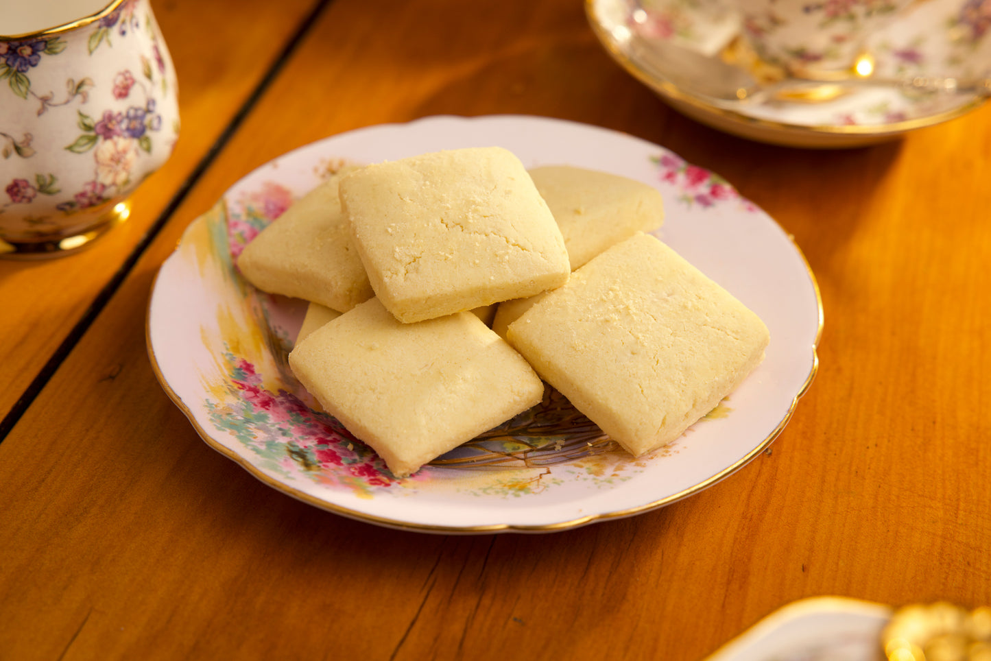 Macadamia Nut Shortbread